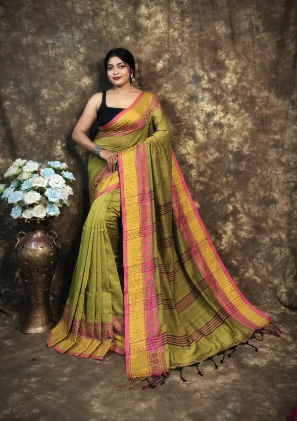 Green_Premium_Handwoven_Bengal_Cotton_Saree_For_Women