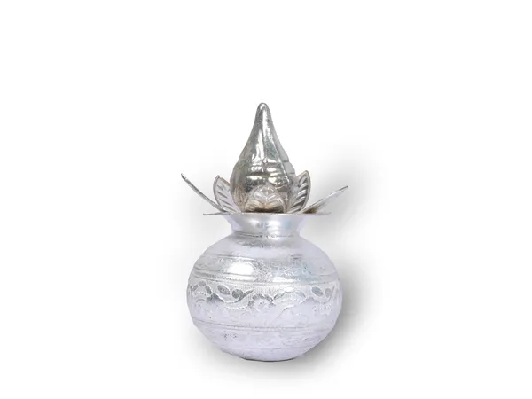 Silver_Plated_Metal_Premium_&_Elegant_Mangal_Nariyal_Kalash_For_Adults_(45_Gms)