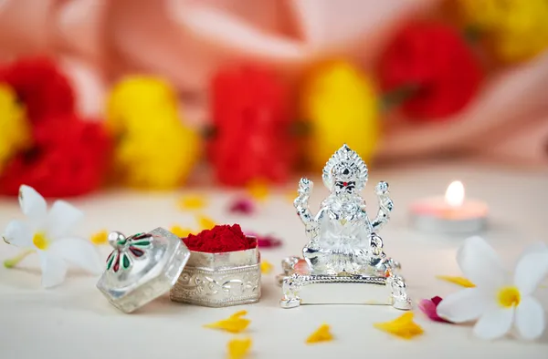 Silver_Plated_Laxmi_&_Shatkon_Mogra_Meena