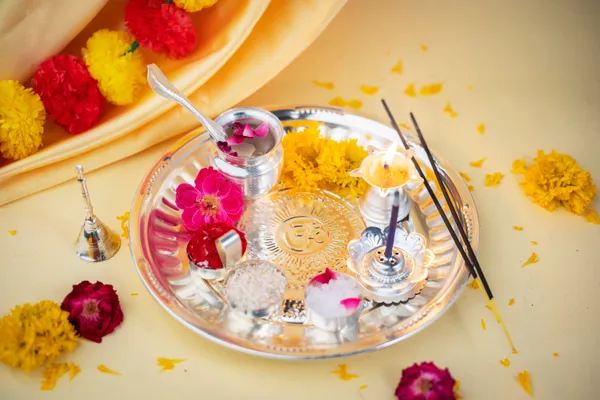 TABAK_8"_PUJA_SET_OF_8PC