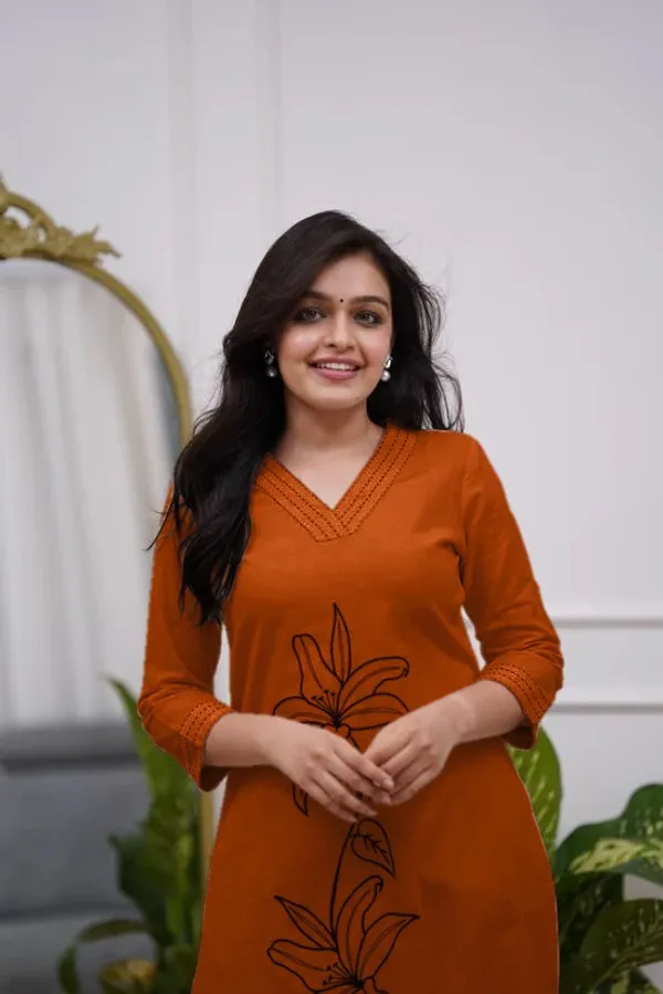 Orange_Cotton_Embroidered_Kurti_set