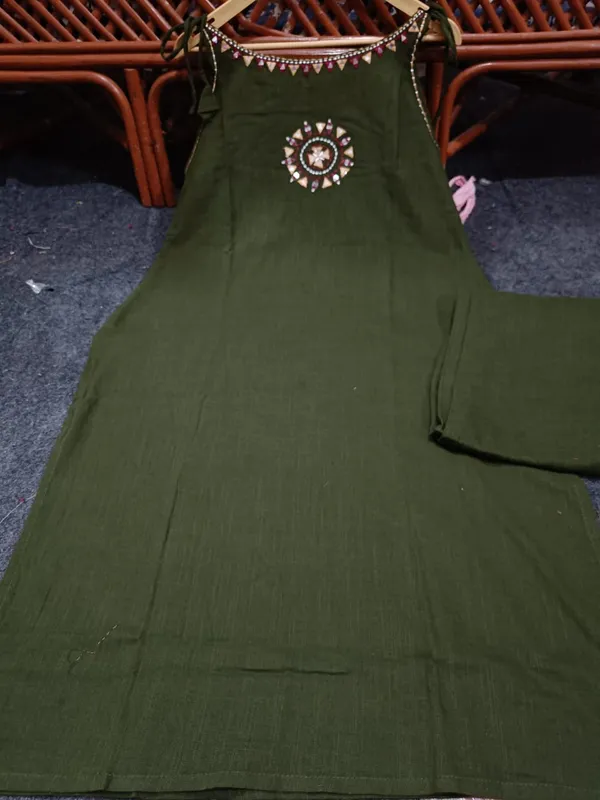 Malachite_Green_Traditional_Cotton_Kurta_with_Pant