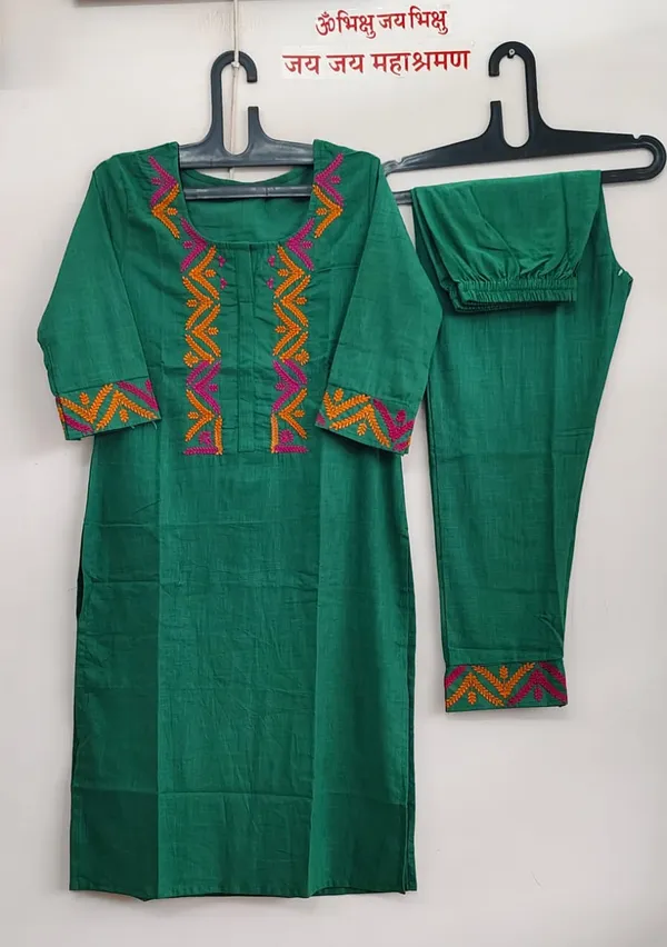 Green_Cotton_Slub_Handloom_Kurta_Pant_With_Dupatta_Set_For_Women
