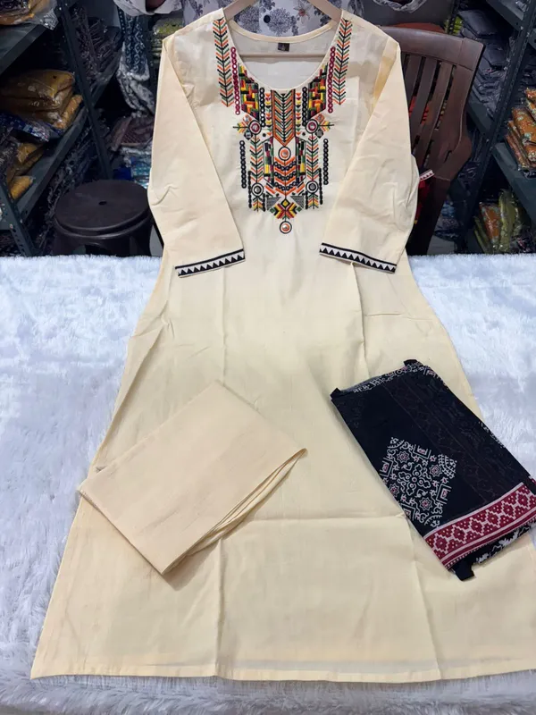 Khadi_cotton_white_Handloom_embroidery_work_LK