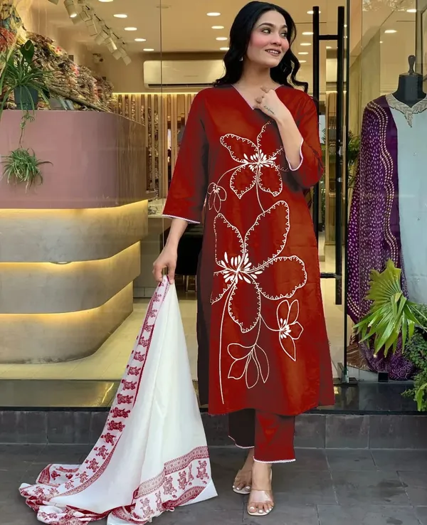 Kurta_with_pant_and_dupatta_embroidery