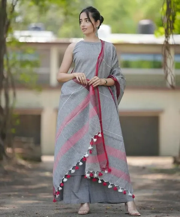 Gray_Trendy_Design_South_Cotton_Kurta_Pant_With_Dupatta_Set