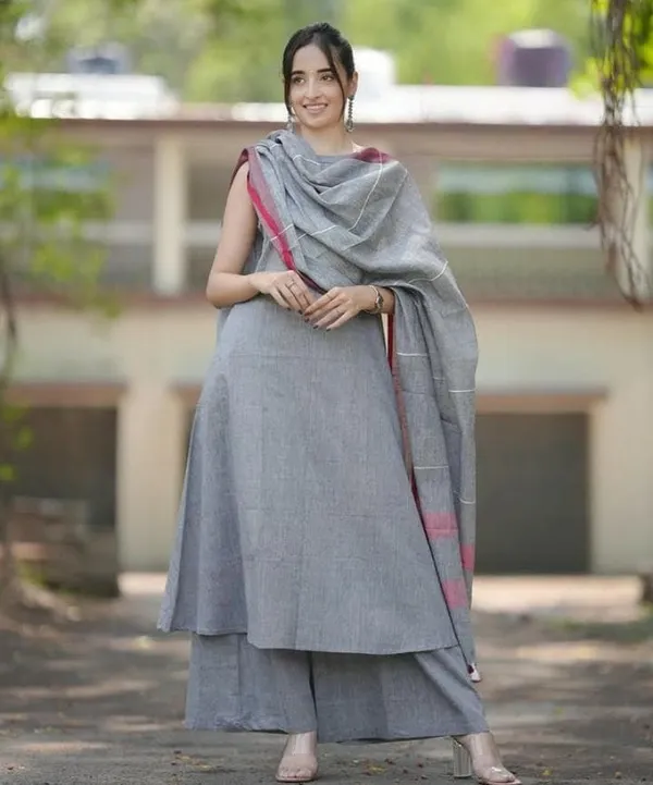 Gray_Trendy_Design_South_Cotton_Kurta_Pant_With_Dupatta_Set