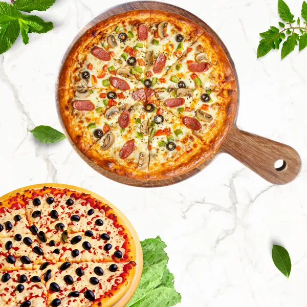 Wooden_Non_Slip_Pizza_Plater_Teak_Wood_(Large)