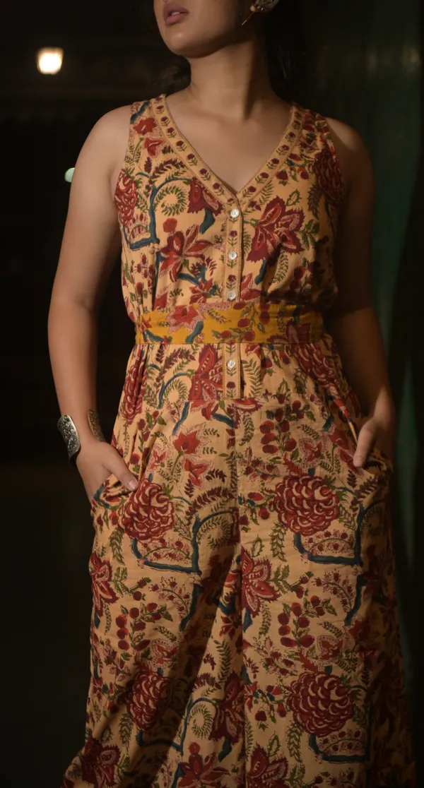 Vintage_Rose_Jumpsuit_With_Belt
