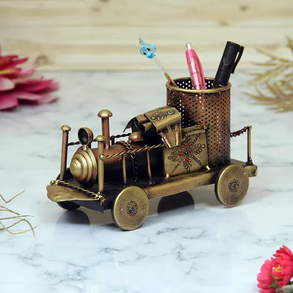 Antique_Vintage_Golden_Engine_Shape_Penstand_In_Iron_5.25_Inch