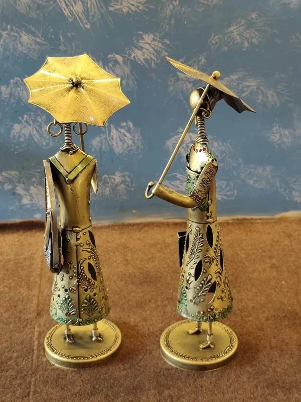 Golden_Antique_Iron_Painted_Lady_Umbrella_Pair_|_Handcrafted_Decorative_Showpiece_For_Living_Room_&_Office