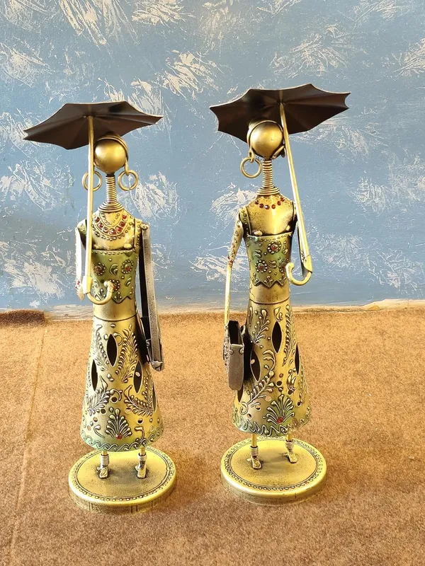 Golden_Antique_Iron_Painted_Lady_Umbrella_Pair_|_Handcrafted_Decorative_Showpiece_For_Living_Room_&_Office