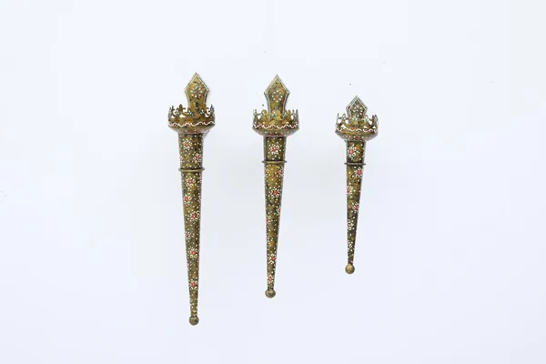 Metal_Antique_Iron_Wall_Painted_Mashal_Olympic_Torch_Diya_Candle_Holder