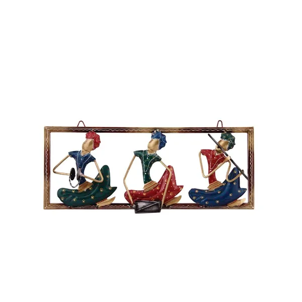 IRON_PAINTED_WALL_MUSICAL_3_SITTING_MAN_FRAME