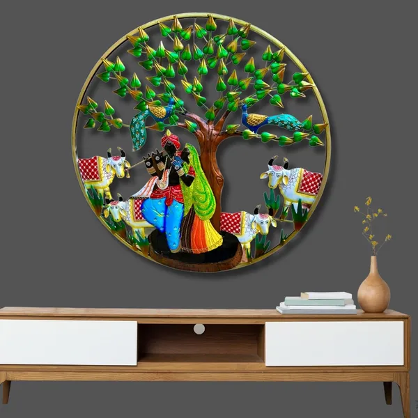 IRON_PAINTED_WALL_ROUND4_COW_KRISHNA_W/_TREE
