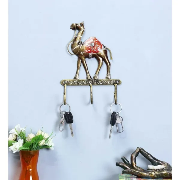 IRON_PAINTED_WALL_CAMEL_3_HOOK