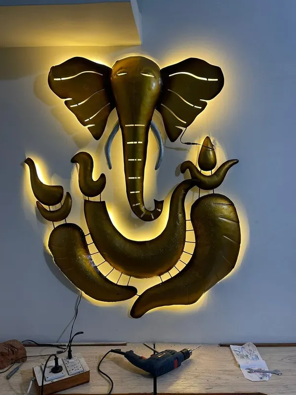Metal_Lord_Ganesha_Wall_Art_Decor_Sculpture_Hanging_Large_Big_With_Led_(40_x_50_Inch)