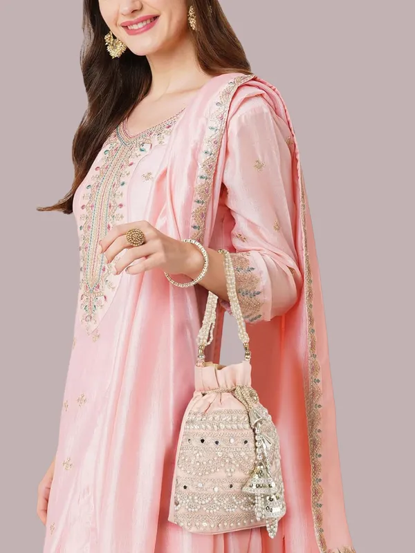 Peach_Velvet_Silk__Embroidery_Wedding_Handheld_Potli_Bag_For_Women