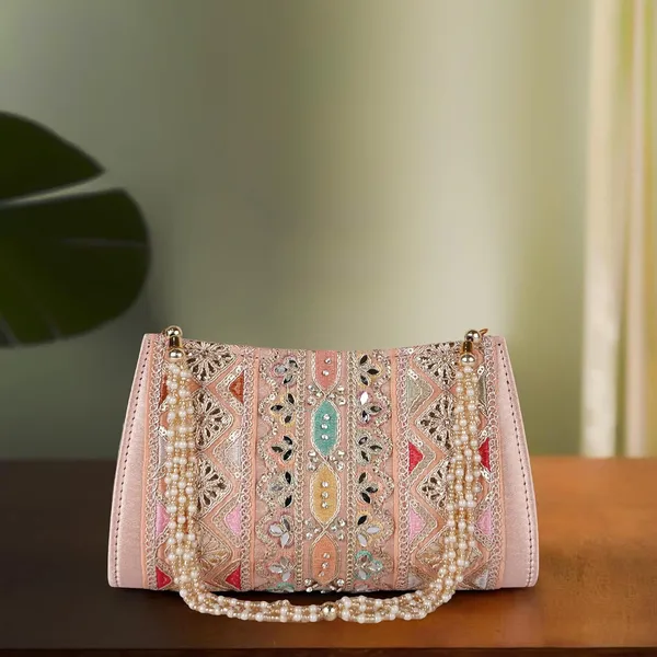 Pink_Velvet_Silk__Embroidery__Wedding_Party_Handheld_Potli_For_Women