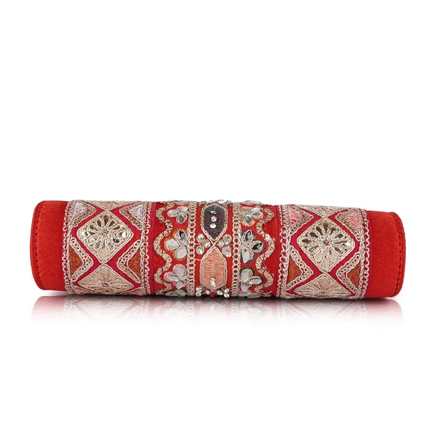 Red_Velvet_Silk__Embroidery__Wedding_Party_Handheld_Potli_For_Women