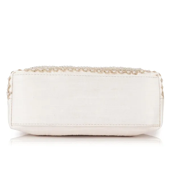 Cream_Velvet__Embroidery_Wedding_Party_Handheld_Potli_Bag_For_Women