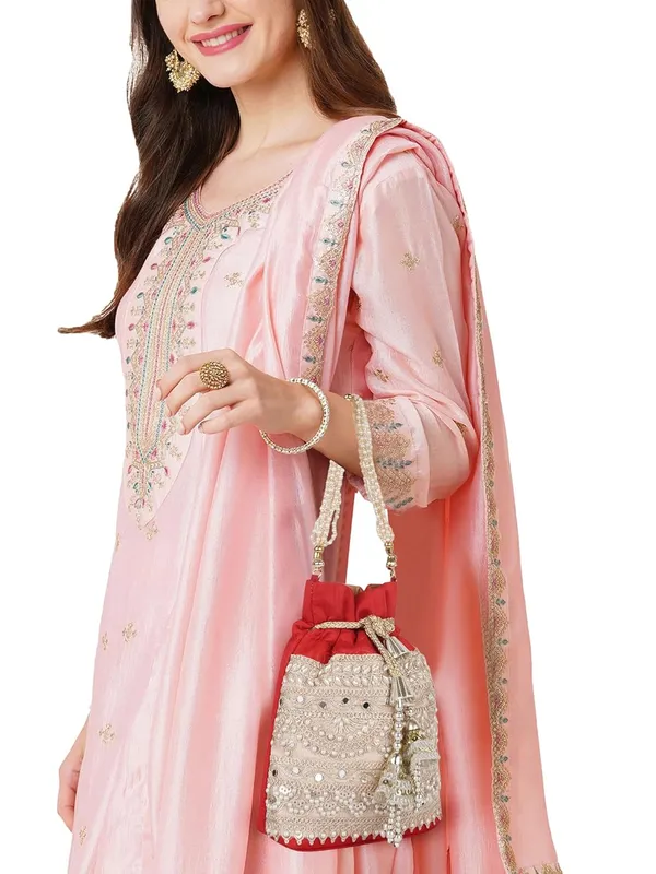 Red_Velvet_Silk_Embroidery_Wedding_Handheld_Potli_Bag_For_Women