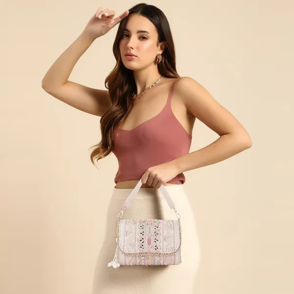 Pink_Velvet_Silk__Embroidery__Wedding_Party_Handheld_Potli_Bag_For_Women