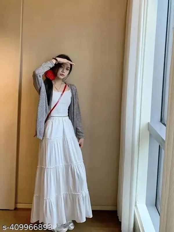 Elegant_White_Crepe_Maxi_Skirt_for_Women