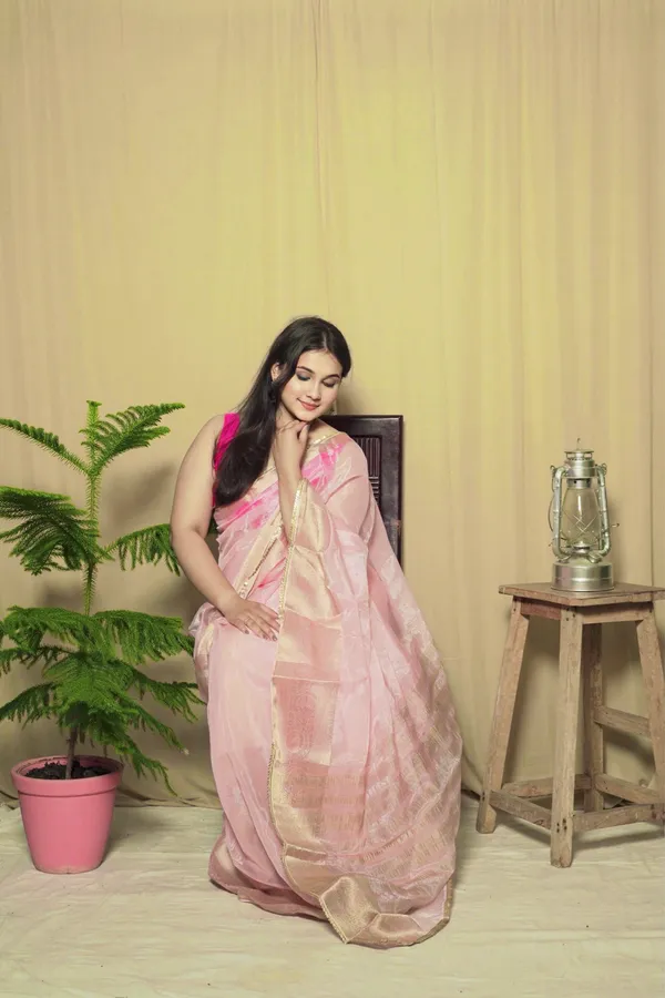 Pink_Tissue_Silk_Solid_Saree_With_Unstitched_Blouse_Piece_|_For_Women