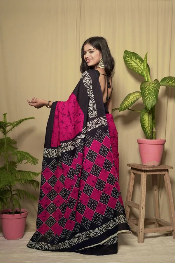 Crimson_&_Black_Mulmul_Cotton_Printed_Saree_With_Unstitched_Blouse_Piece_|_For_Women