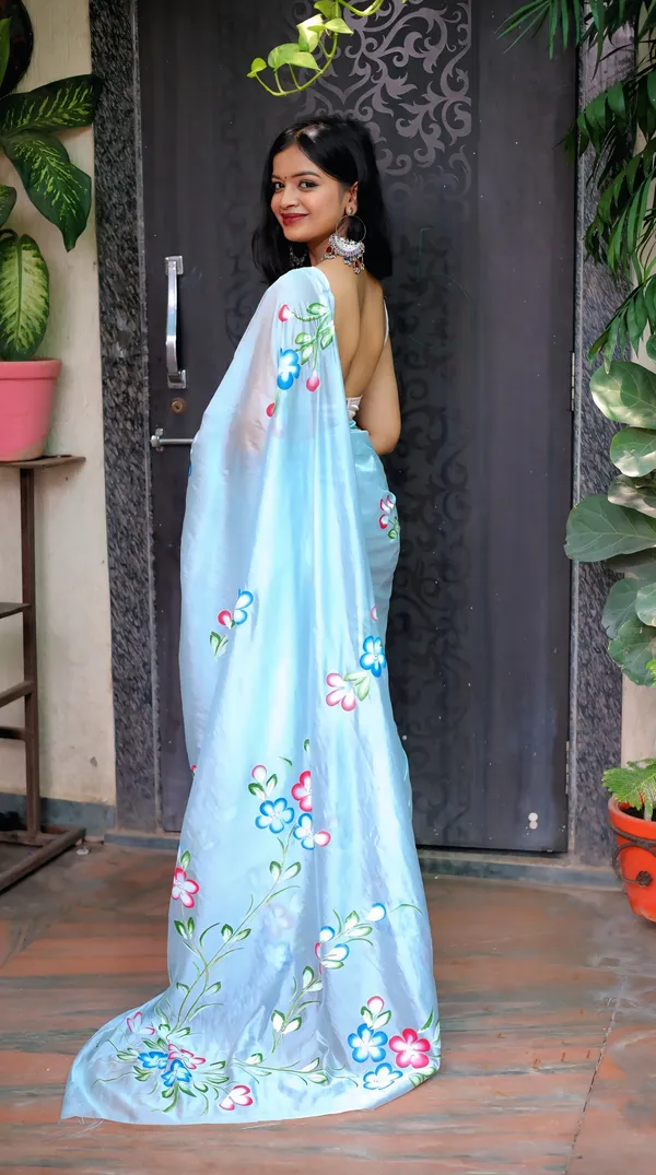White_Organza_Printed_Saree_With_Unstitched_Blouse_Piece_|_For_Women