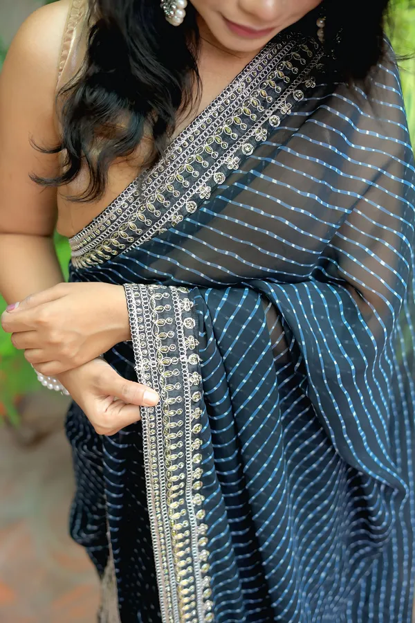 Black_Georgette_Embroidered_Saree_With_Unstitched_Blouse_Piece_|_For_Women