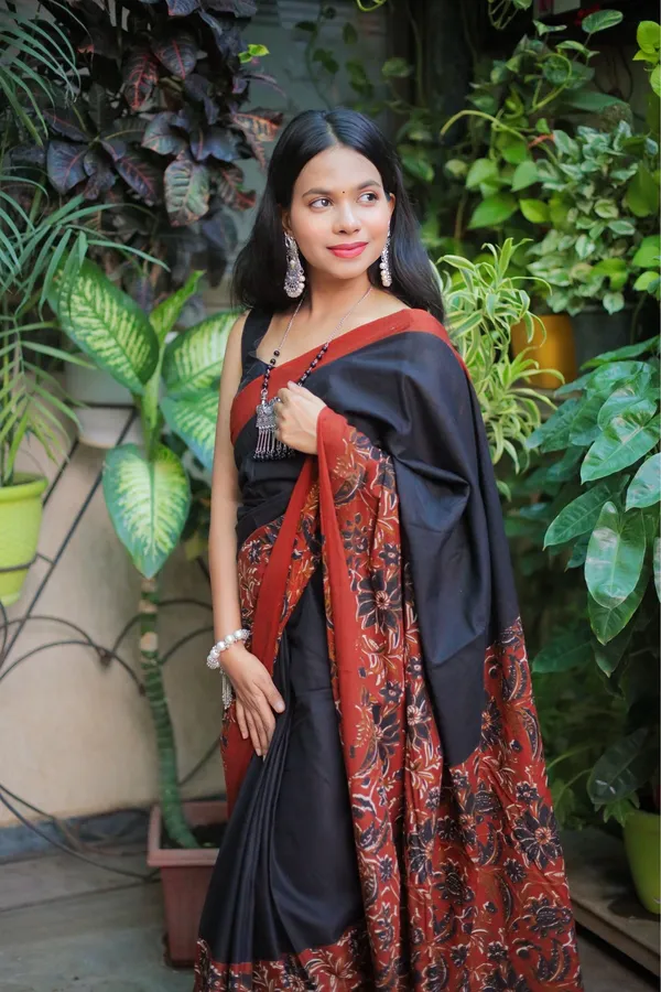 Rust_&_Black_Mulmul_Cotton_Printed_Saree_With_Unstitched_Blouse_Piece_|_For_Women
