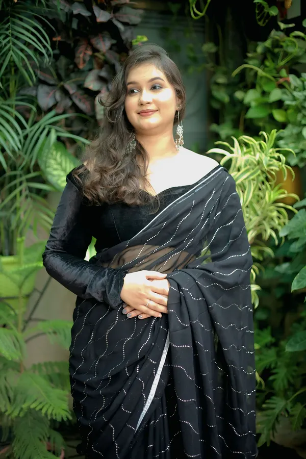 Black_Georgette_Sequin_Work_Saree_With_Unstitched_Blouse_Piece_|_For_Women