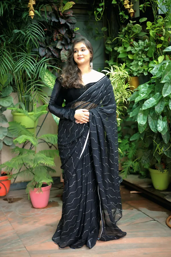 Black_Georgette_Sequin_Work_Saree_With_Unstitched_Blouse_Piece_|_For_Women