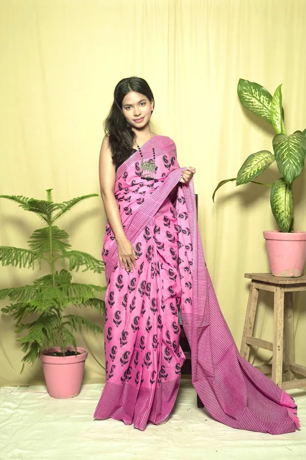 Pink_Litchi_Silk_Printed_Saree_With_Unstitched_Blouse_Piece_|_For_Women
