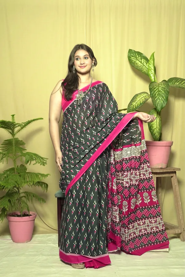 Black_&_Magenta_Mulmul_Cotton_Printed_Saree_With_Unstitched_Blouse_Piece_|_For_Women