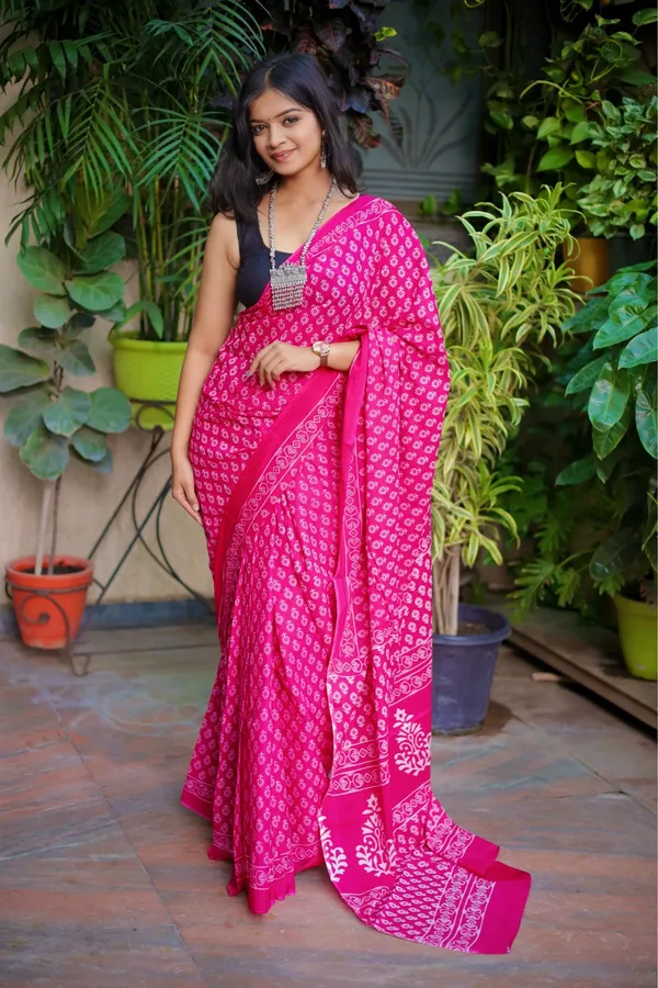 Pink_Mulmul_Cotton_Printed_Saree_With_Unstitched_Blouse_Piece_|_For_Women