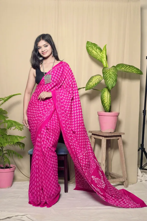 Pink_Mulmul_Cotton_Printed_Saree_With_Unstitched_Blouse_Piece_|_For_Women