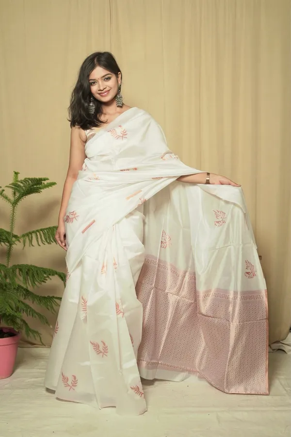 White_Litchi_Silk_Jacquard_Word_Saree_With_Unstitched_Blouse_Piece_|_For_Women