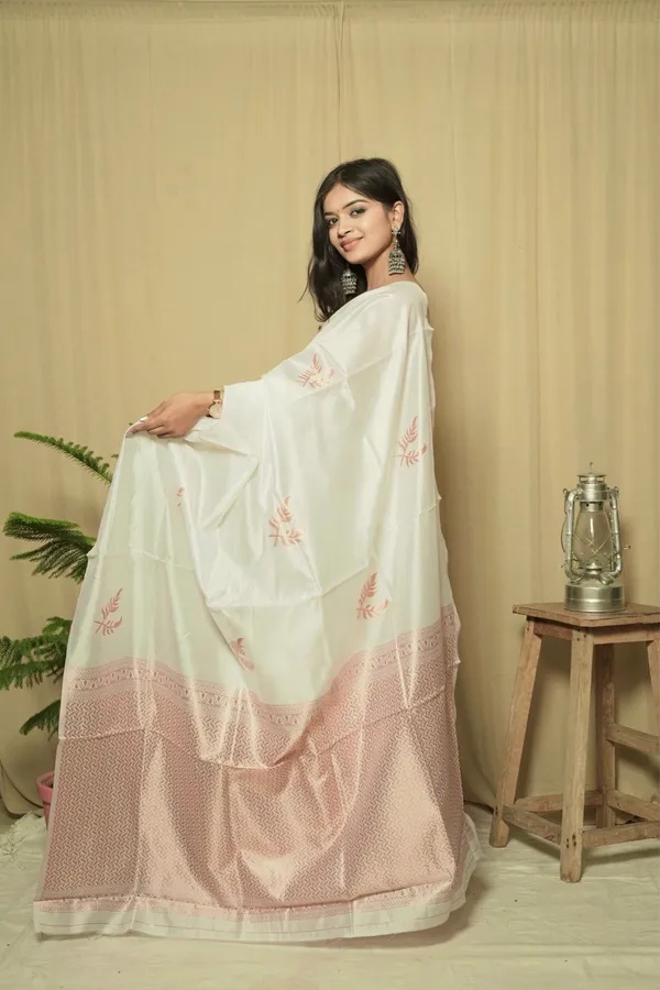 White_Litchi_Silk_Jacquard_Word_Saree_With_Unstitched_Blouse_Piece_|_For_Women