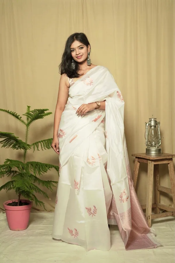 White_Litchi_Silk_Jacquard_Word_Saree_With_Unstitched_Blouse_Piece_|_For_Women