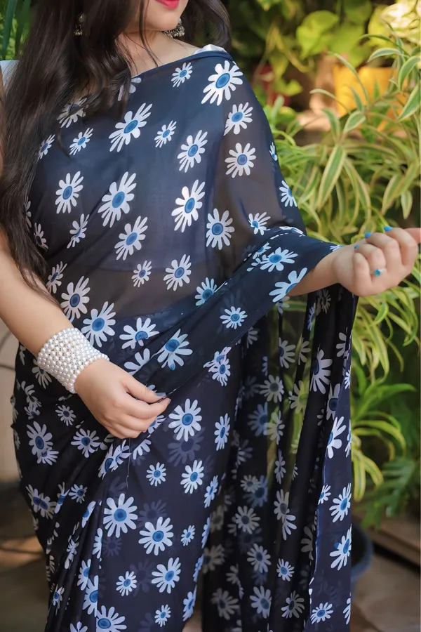 Black_Georgette_Floral_Printed_Saree_With_Unstitched_Blouse_Piece_|_For_Women