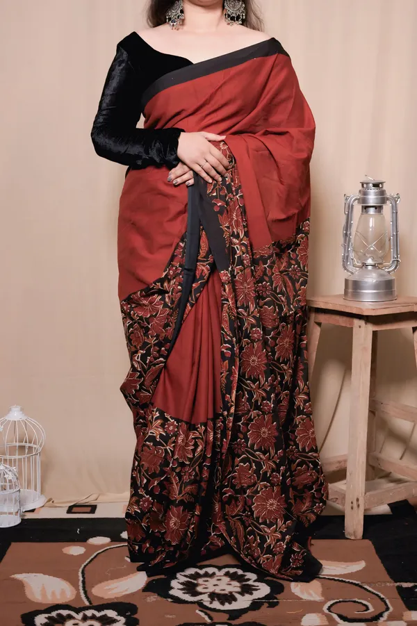 Warm_Rust_Mulmul_Cotton_Printed_Saree_With_Unstitched_Blouse_Piece_|_For_Women