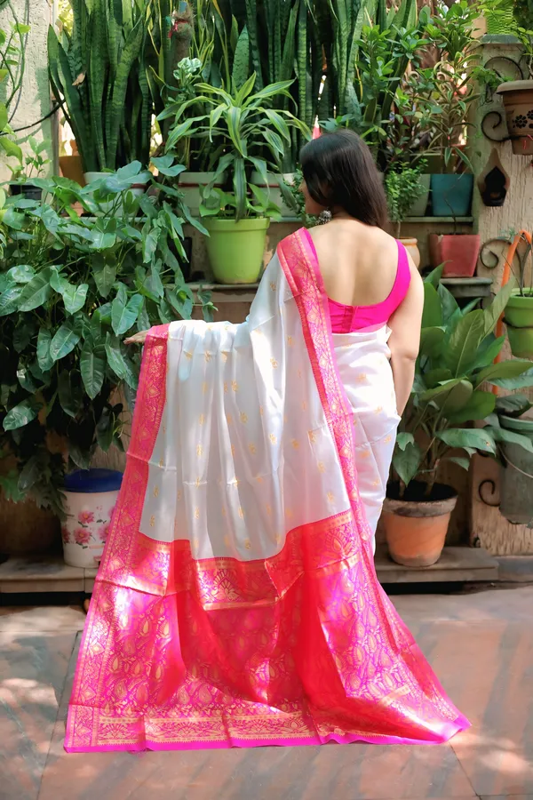 Pink_&_White_Litchi_Silk_Jacquard_Word_Saree_With_Unstitched_Blouse_Piece_|_For_Women