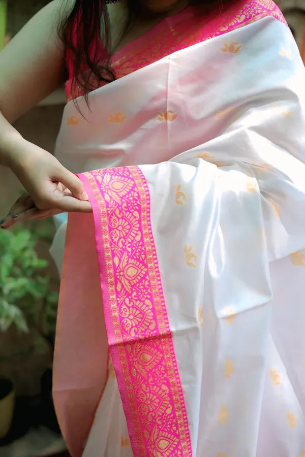 Pink_&_White_Litchi_Silk_Jacquard_Word_Saree_With_Unstitched_Blouse_Piece_|_For_Women