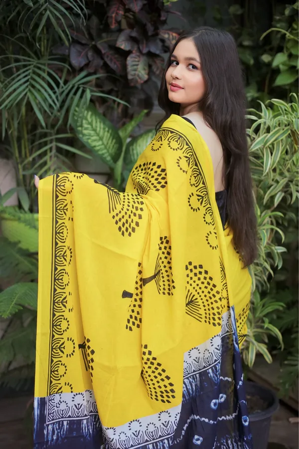 Yellow_&_Black_Mulmul_Cotton_Printed_Saree_With_Unstitched_Blouse_Piece_|_For_Women