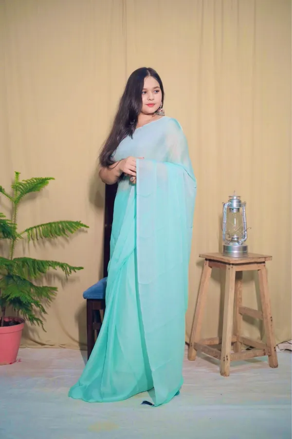 Aqua_Blue_Poly_Chiffon_Solid_Saree_With_Unstitched_Blouse_Piece_|_For_Women