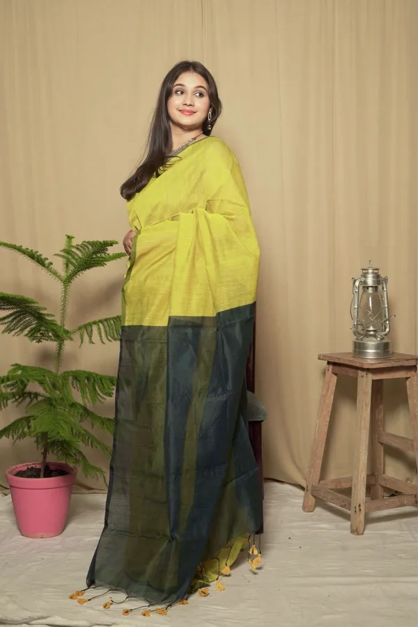 Olive_Green_&_Yellow_Khadi_Cotton_Silk_Solid_Saree_With_Unstitched_Blouse_Piece_|_For_Women