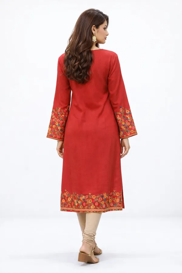 CARROT_RED_WINTER_KASHMIRI_PHERAN_KURTI_